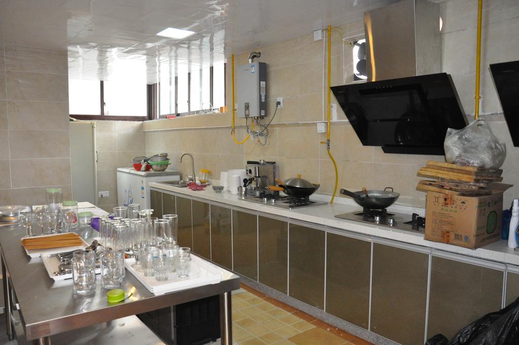 Holly'S Hostel Chengdu Zewnętrze zdjęcie