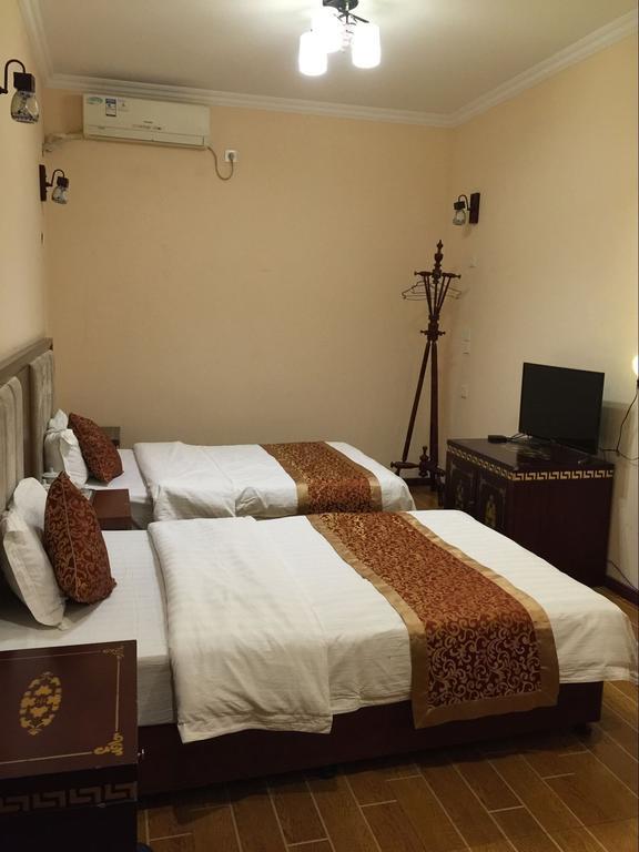 Holly'S Hostel Chengdu Zewnętrze zdjęcie