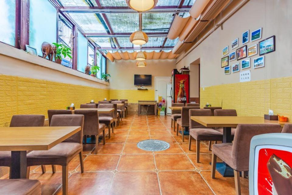 Holly'S Hostel Chengdu Zewnętrze zdjęcie